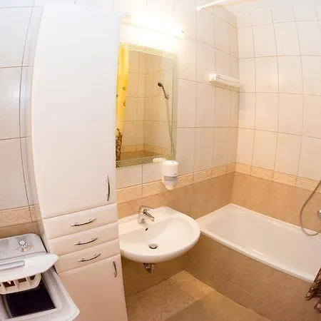 מלון דירות Exclusive Apartman *